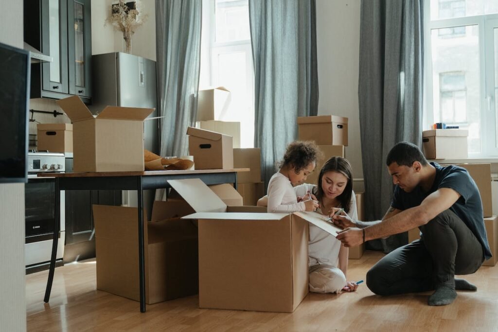 Experience the advantages of a hassle-free move by hiring packing professionals for your family's new home.